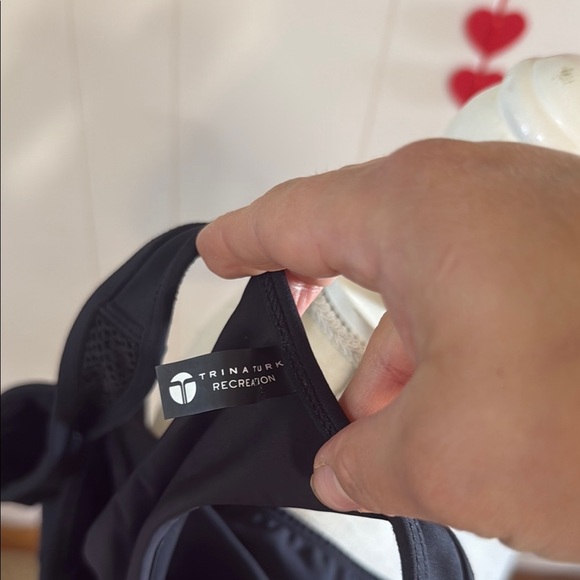 Women's Black Sports Bra - Picture 5 of 6